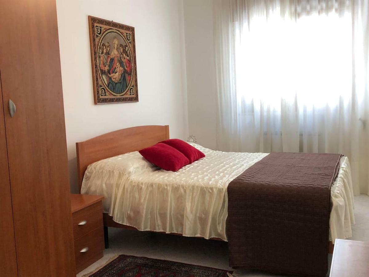 Appartamento -Dimora del '500 in pieno centro San Vito dei Normanni Exterior foto